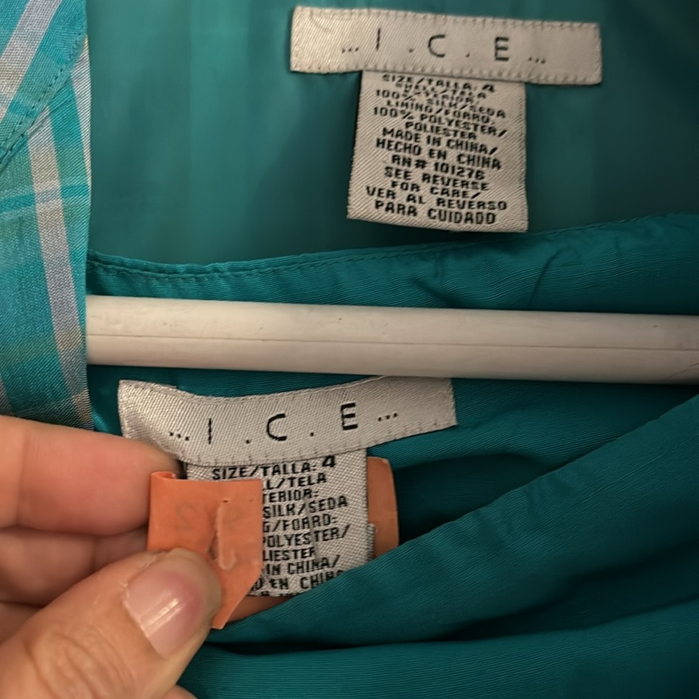 Pant suit - Picture 3 of 4